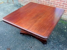 Georgian mahogany dining table