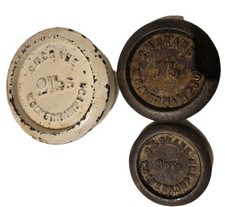  Vintage Cast Iron Scale Weights Crane Foundry, Wolverhampton 2lb, 1lb, 8 oz Set