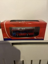 UKBUS8004 Travel London