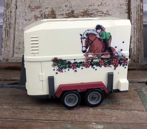Schleich horse club trailer - horse,