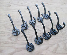 5 X SMALL cast iron vintage