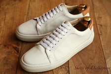 Oliver Sweeney Tollesby White