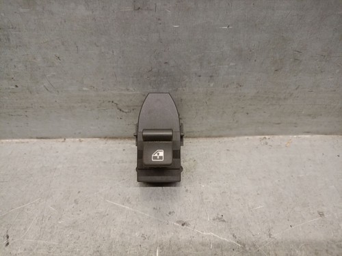 71744265 right front power - right,