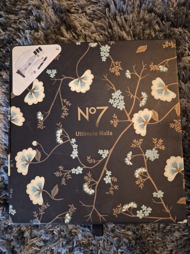Boots no7 ultimate nails - boots,