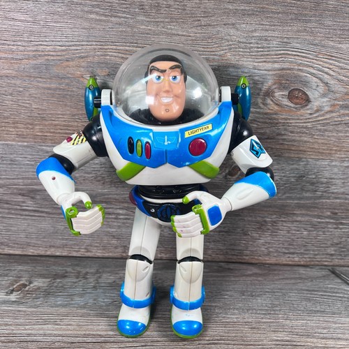 Buzz lightyear galactic - lightyear,