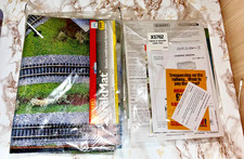 Hornby R8011 and X5762 Trakmats