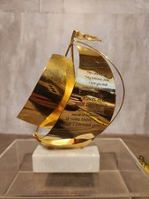 Amazing Vtg Brass Sailboat