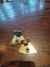 Lotus M100 Guided Bracket, Lower  Front. Right Hand 