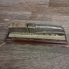 Vintage The Royal Hampshire