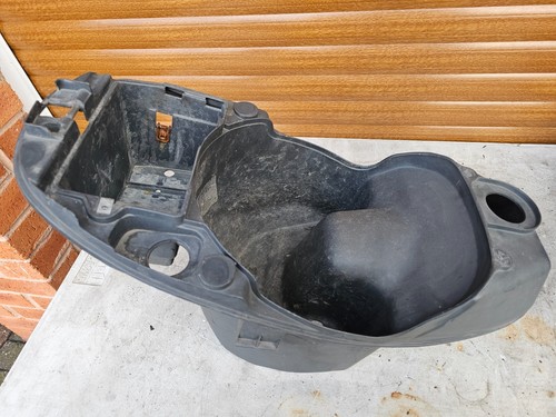 Piaggio liberty 125 seat pod - 125,