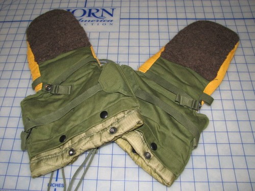 Mittens arctic medium new - arctic,