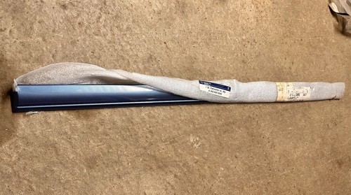 Nos new genuine mercedes - new,