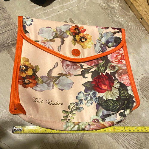 Ted baker floral - ted, foldover