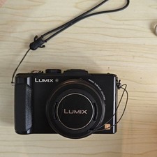 Panasonic LX7-3" 920K LCD