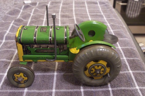 Tinplate mettoy clockwork - mettoy,
