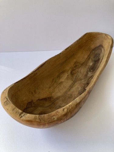Large olive wood centerpiece - large,