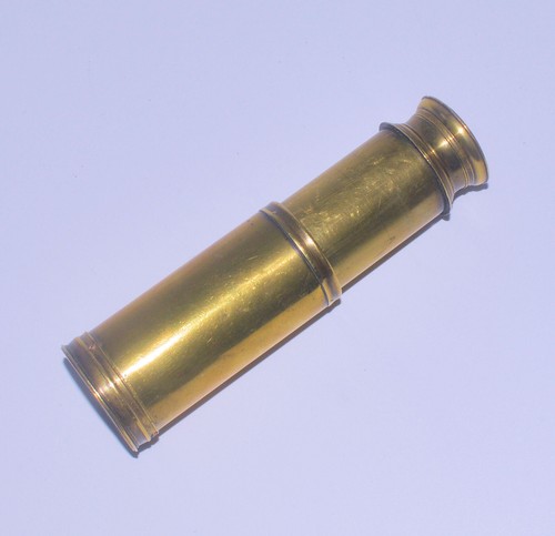 Small spyglass telescope