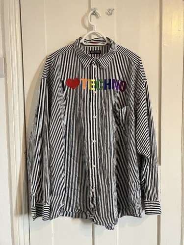 Balenciaga ss19 heart love - balenciaga, i
