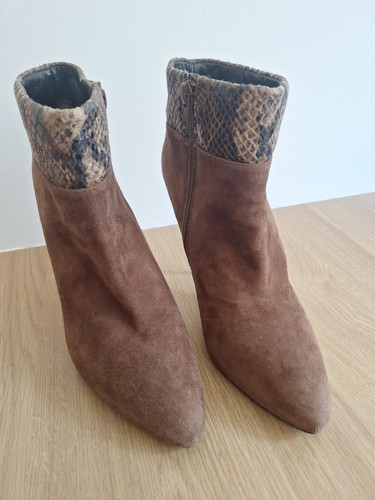 Stuart weitzman for russell - weitzman,