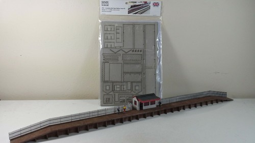 Gauge halt type station - gauge,