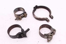 Manifold holder bracket