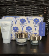 4 Pc Estee Lauder Daywear Set