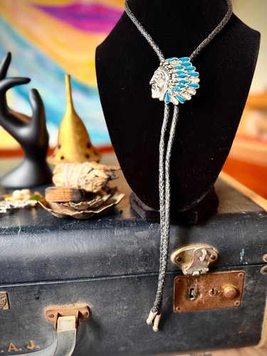 1980s western bolo tie - 1980s, •