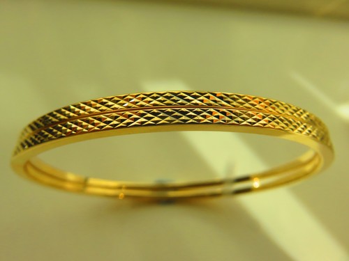 Gold slave bangle - slave, 3mm