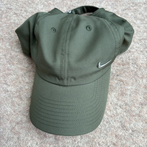 Size nike cap - s/m,