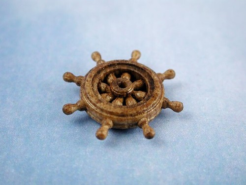 Walnut ships wheel 20mm - ships,