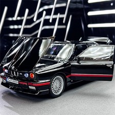 1:24 Scale Classic Sports Car