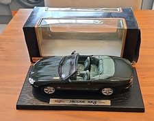Maisto Jaguar XK8 - 1996 -
