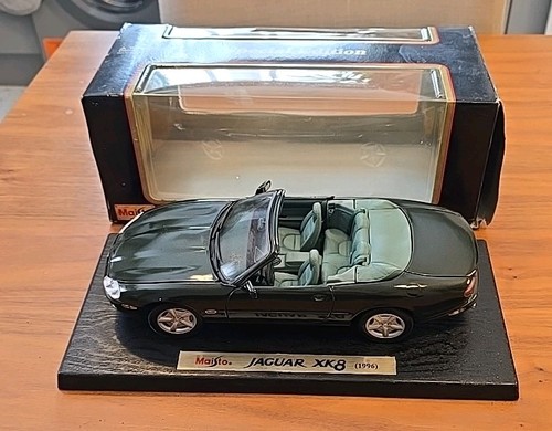 Maisto jaguar xk8 1996 - xk8,