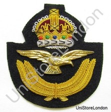 Badge RAF Officer's Cap Badge With King's Crown R948