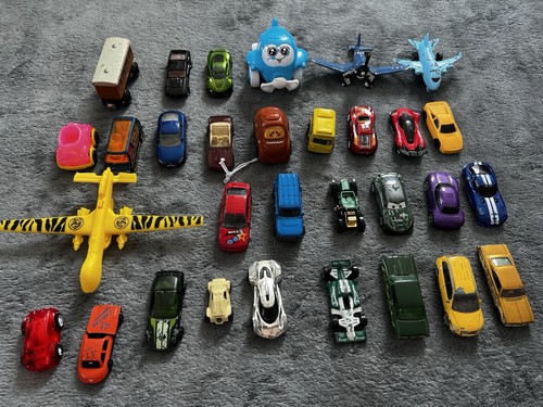 Hot wheels die cast toy - wheels,