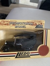 Lledo Days Gone Vintage Taxi