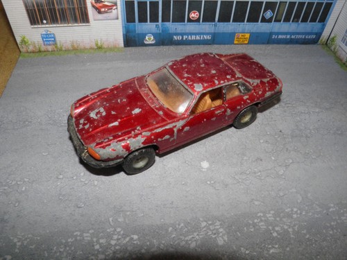 Vintage corgi xjs burgandy - corgi,