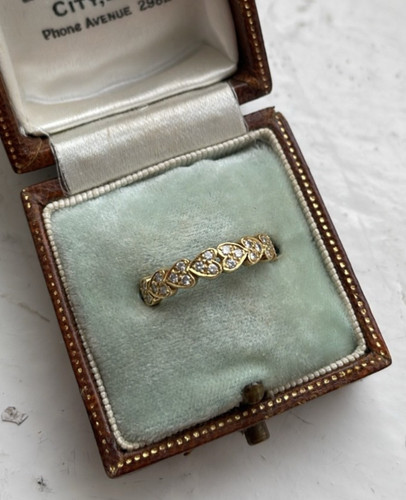 18ct gold diamond heart - , shaped