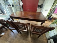 Dinning Table with 6 Chairs