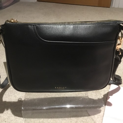 Radley black leather shoulder - black,