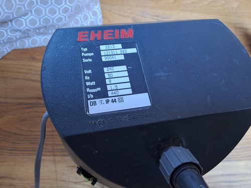 Eheim pump y - d,