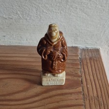 ? A RARE VINTAGE ‘WADE’ WHIMSIES FIGURINE ‘FATHER ABBOT’ 1983/MINT CONDITION!