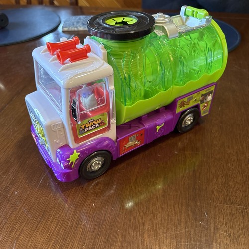 Trash pack sewer - pack, truck