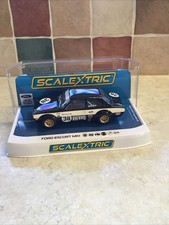 Scalextric C4237 FORD ESCORT