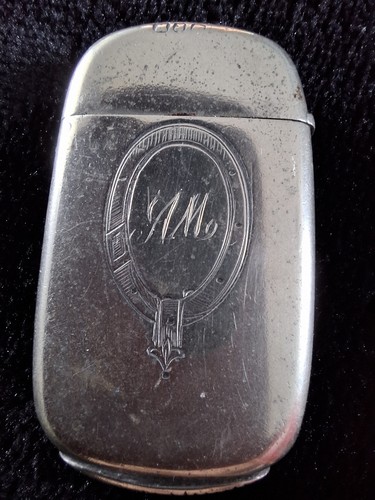 Antique silver vesta case - ,