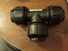 TEE 32mm (1") x 32mm (1") Philmac W728949