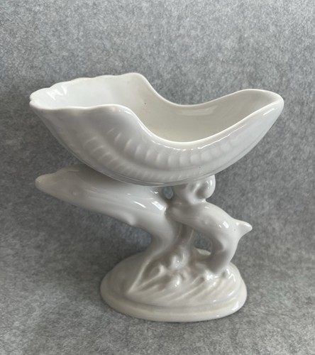 Light grey off white dolphin - light,