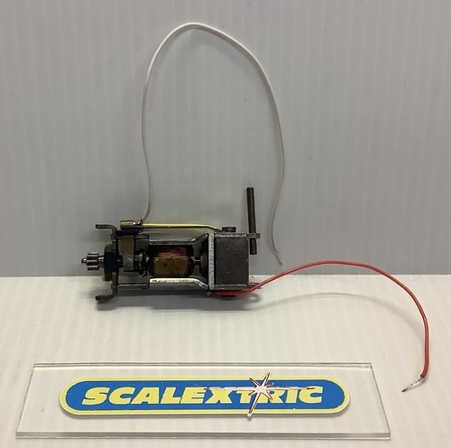 Scalextric tri ang - =, tri-ang
