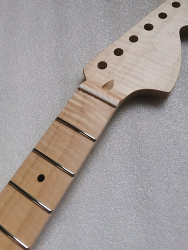 Style flame maple - flame,