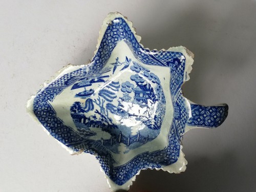 Antique pickle dish c1800 blue